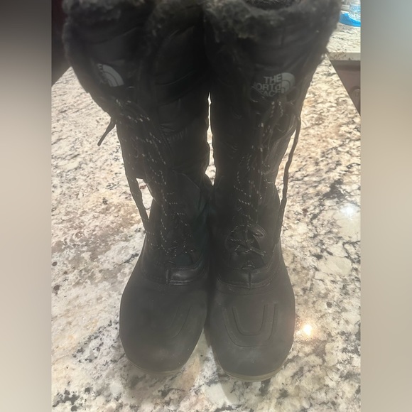 The North Face - Winter Boots - Picture 2 of 6